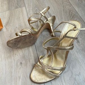Faconnable Gold heels sz 7.5